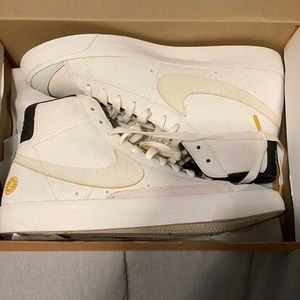 Nike high blazer vntg dia de los muertos size 11